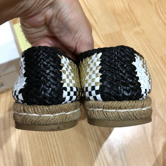 Prada - Picture 5 of 8